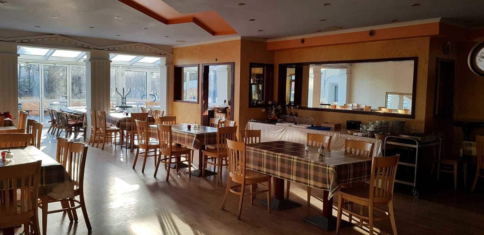 Hotel Restaurant 1000 كولونيا المظهر الخارجي الصورة